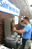 Preparing gyros sandwiches